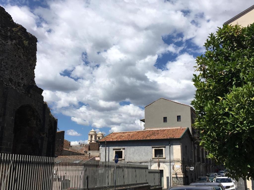 Casa Ega E La Rotonda: Bellissimi Monovani Nel Cuore Di Catânia Exterior foto